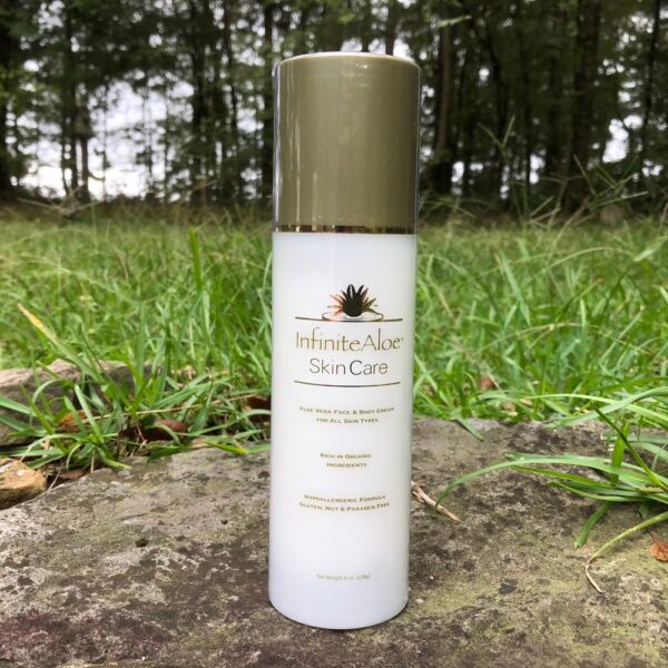 8 oz. Original InfiniteAloe Salon Bottle